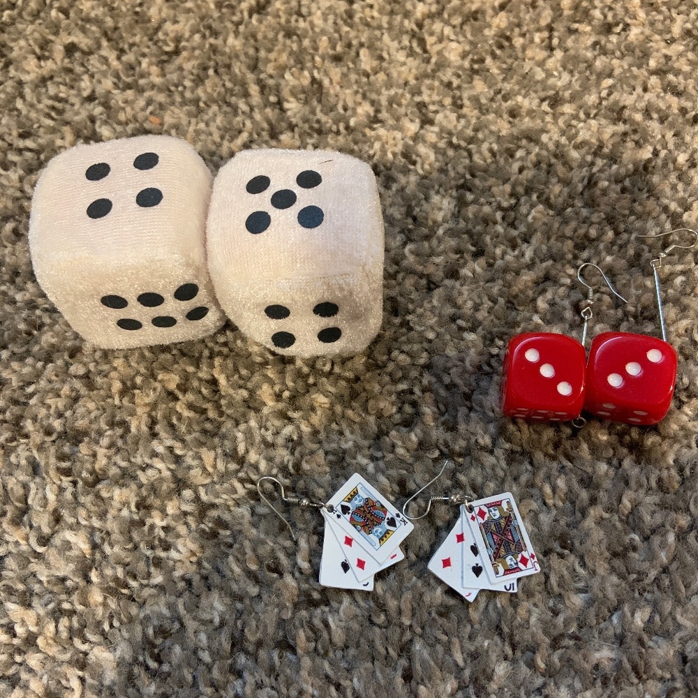 Lot of earrings